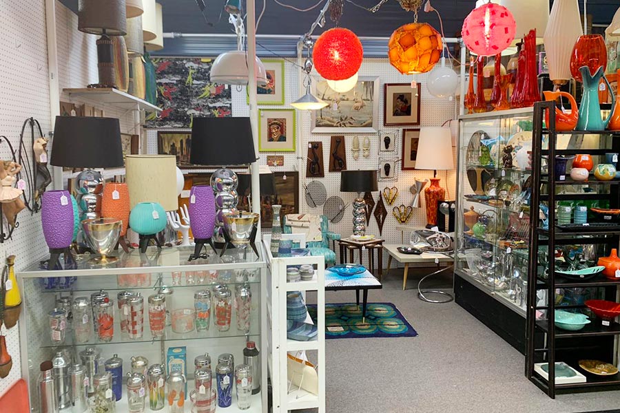 Adamstown Antiques - Antiques Capital of the US 3 Adamstown Antiques stores