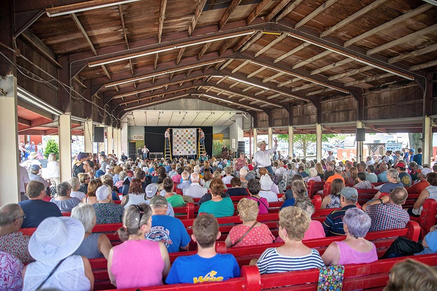 Don't Miss the 73rd Annual Kutztown Folk Festival 7 Kutztown Folk Festival Quilt Auction